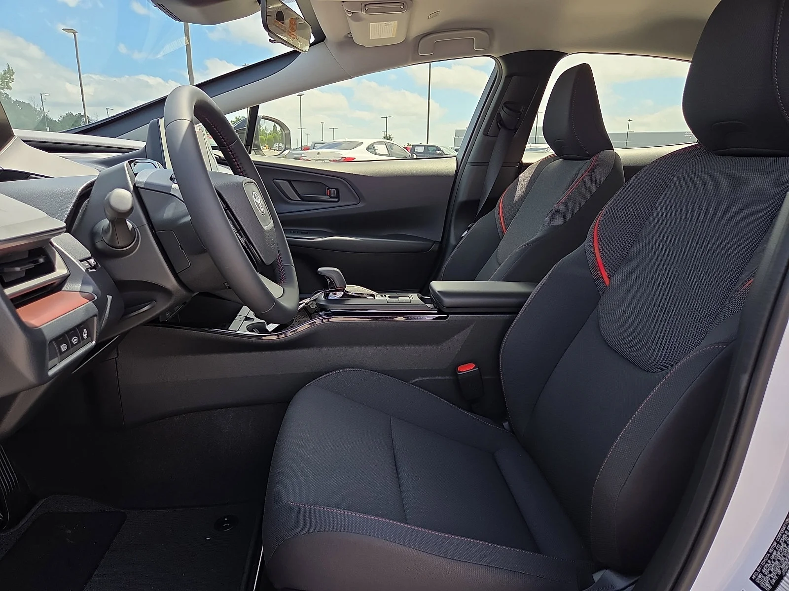 New 2026 Wind Chill Prl Toyota SE image 9