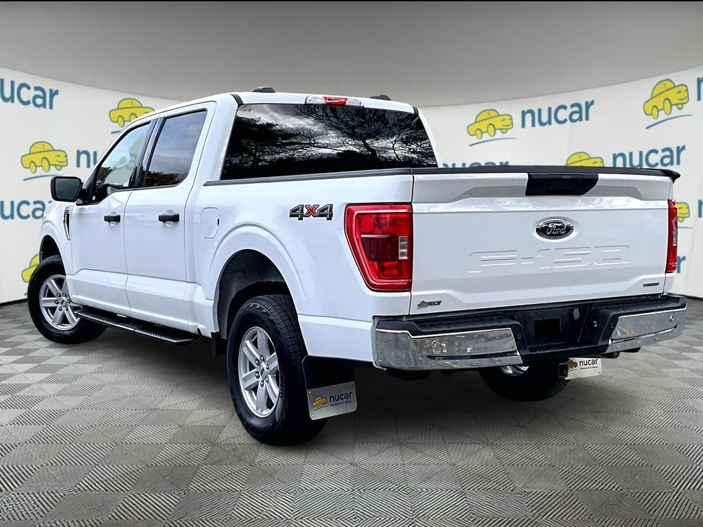 Used 2023 Oxford White Ford XLT image 2