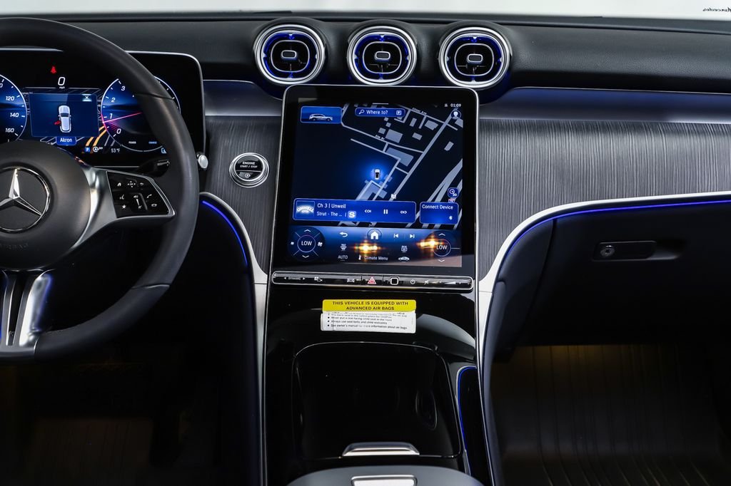 New 2026 Black Mercedes-Benz GLC 300 image 15
