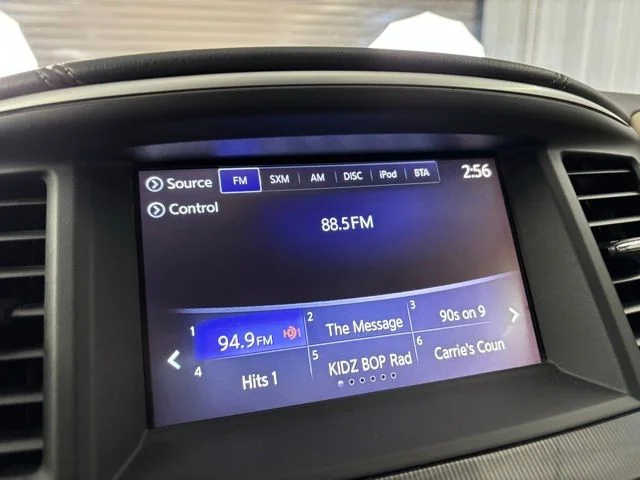 Used 2018 Black Obsidian INFINITI Base image 20