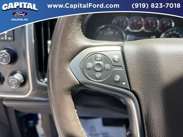 Used 2015  Chevrolet LTZ image 22