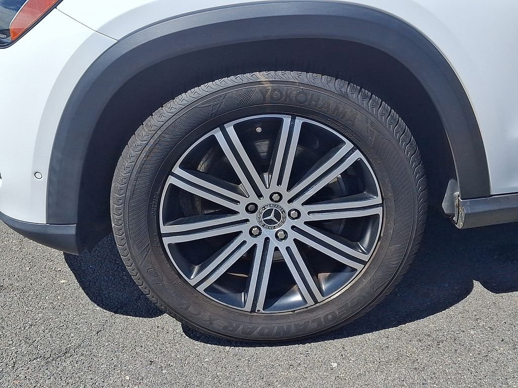 Certified Used 2024  Mercedes-Benz GLE 350 image 8