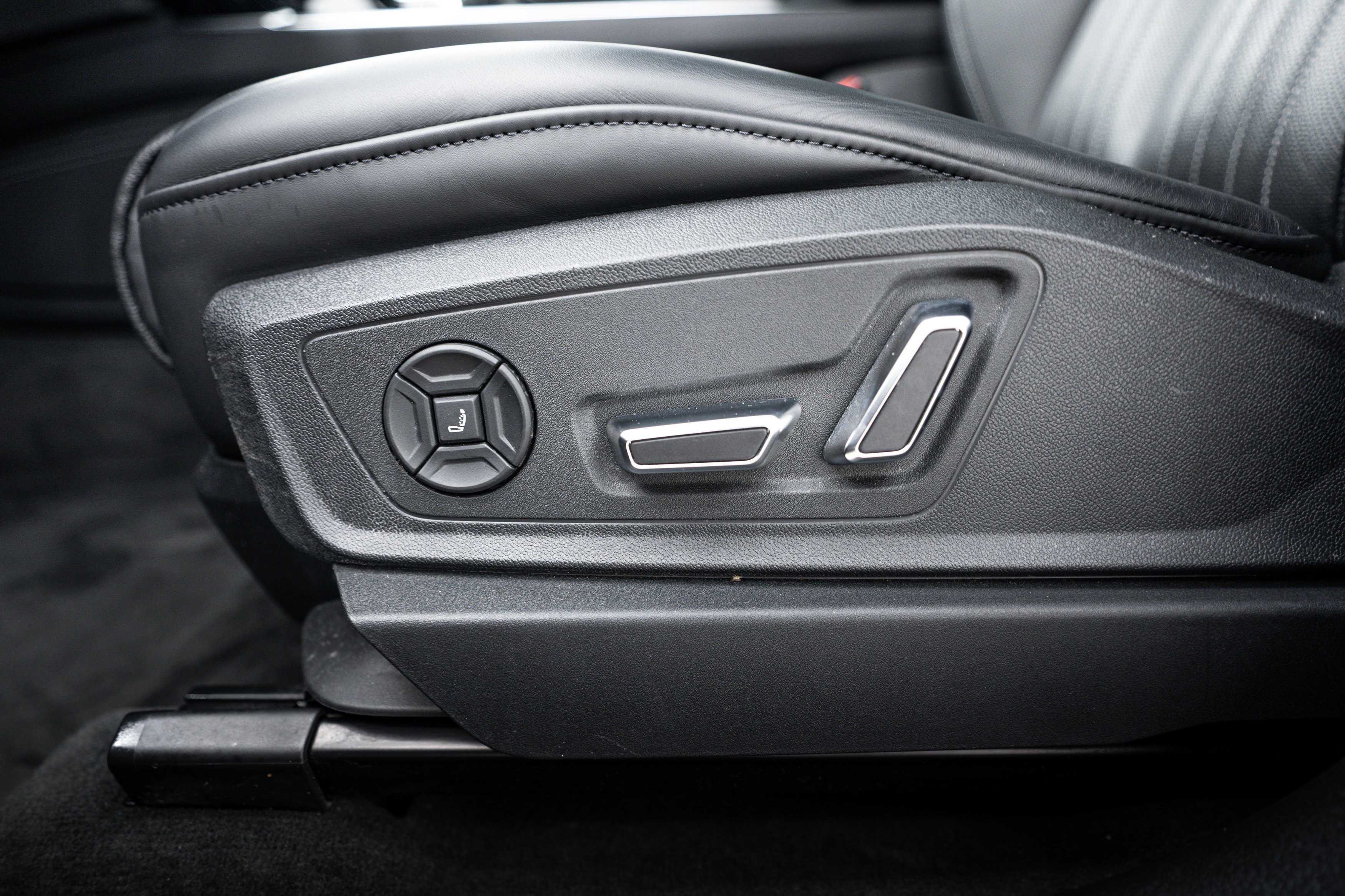 Certified Used 2024 Magnet Gray Audi Prestige image 13