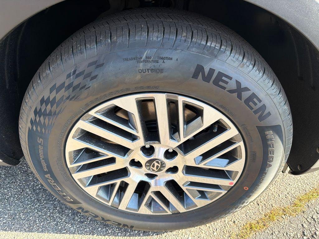 New 2026 Gray Hyundai SEL FWD image 12