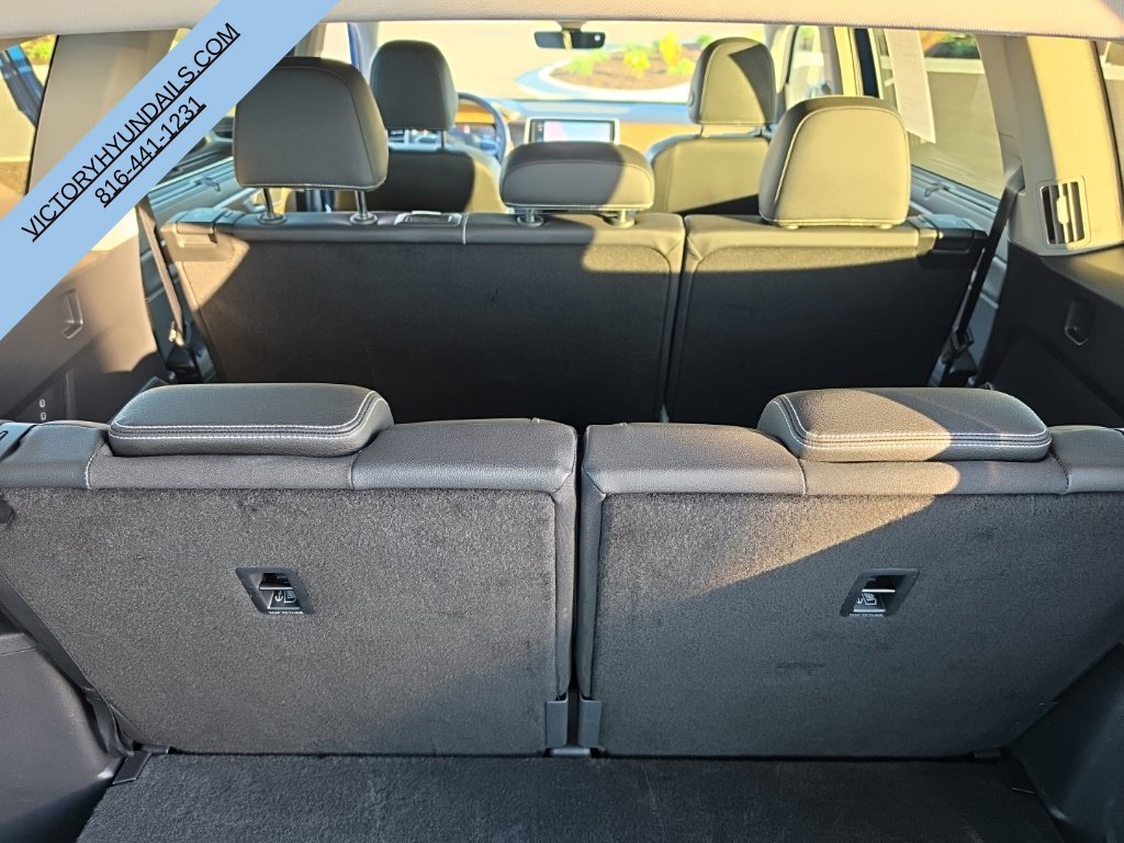 Used 2026  Volkswagen SE w/Technology image 28