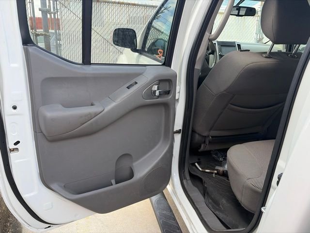 Used 2021 White Nissan SV image 8