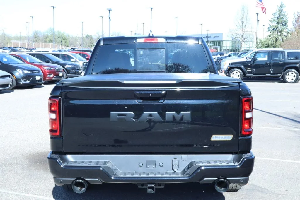 New 2026 Diamond Black Crystal Pearl-Coat Exterior Paint Ram Big Horn/Lone Star image 19