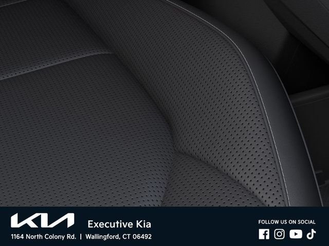 New 2027 Interstellar Gray Kia Wind image 24