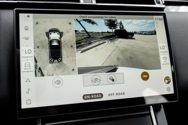 New 2026 Fuji White Land Rover S image 25