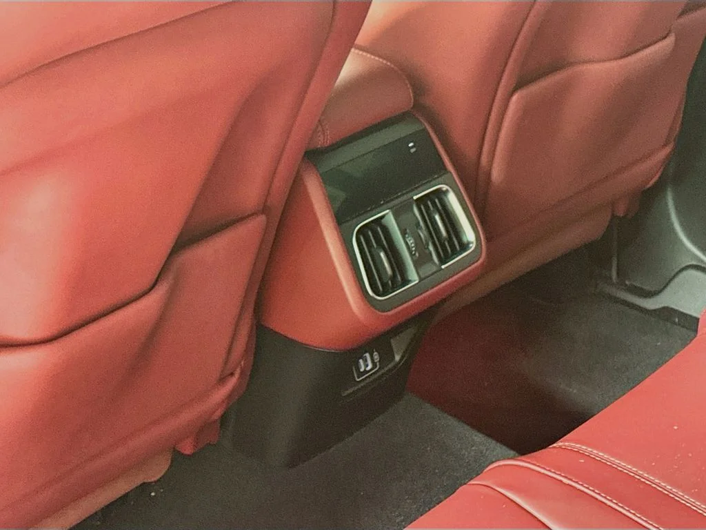 Used 2026 Bianco Maserati Modena image 18