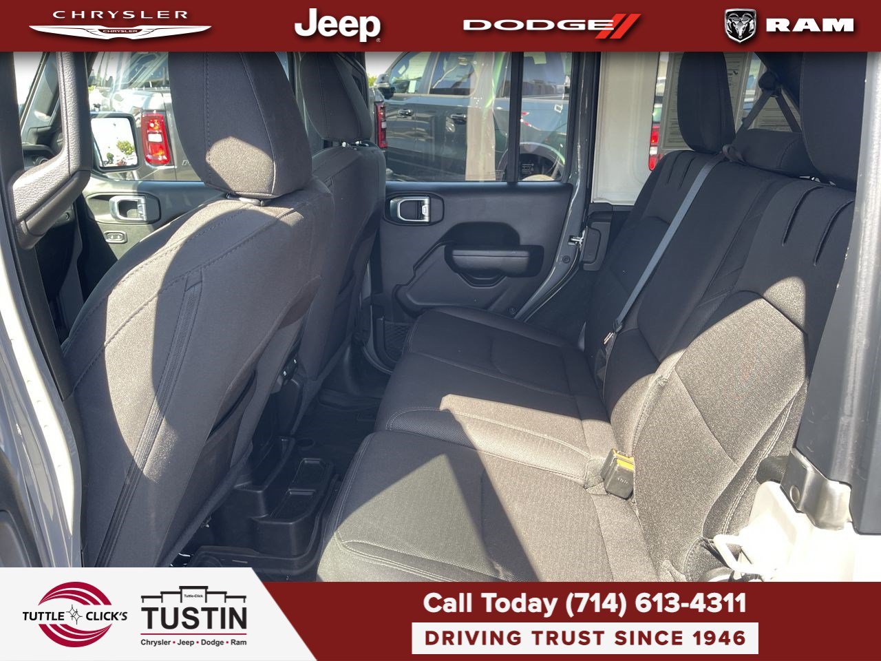 Used 2023 Sting-Gray Clearcoat Jeep 4DR 4WD image 18