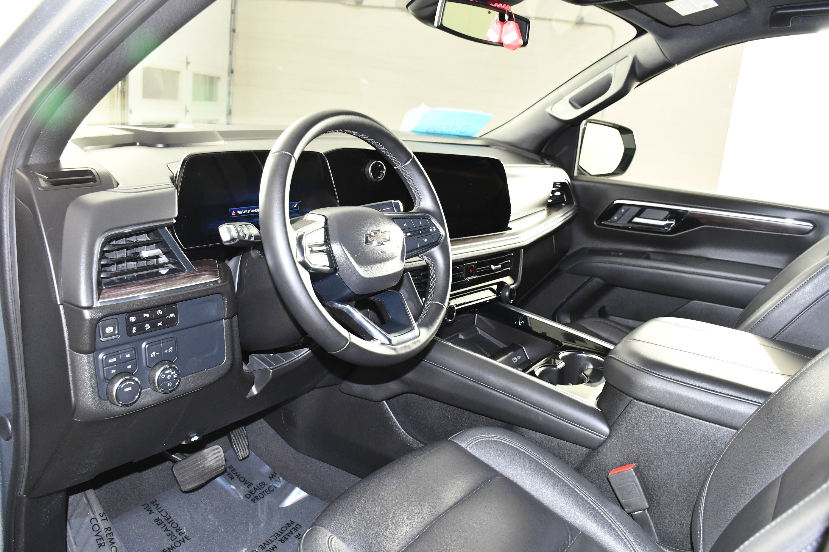 Used 2025 Sterling Gray Metallic Chevrolet Z71 image 2