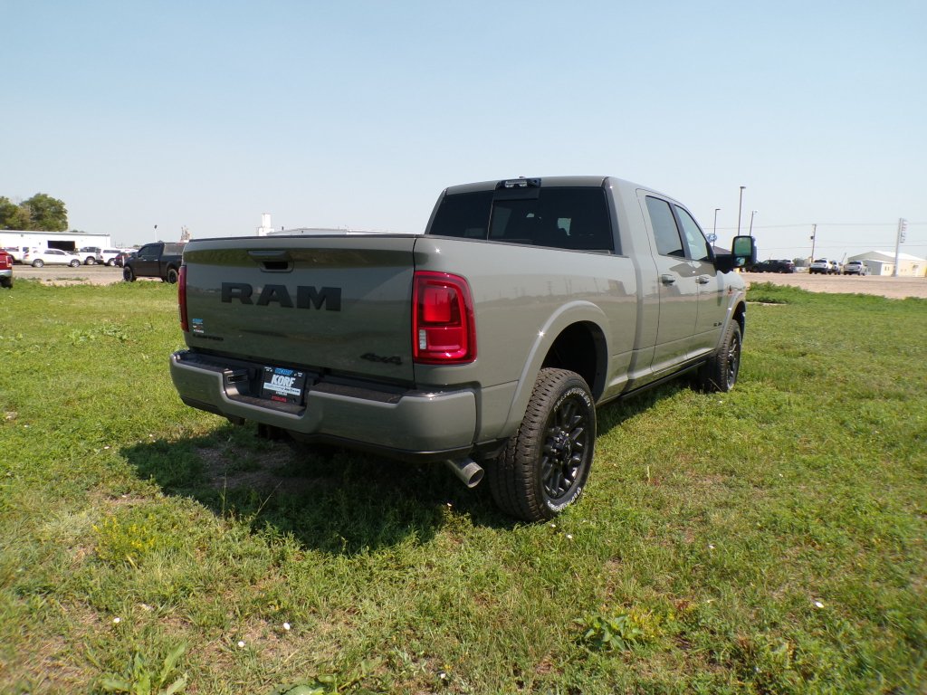 New 2026 Ceramic Gray Clear-Coat Exterior Paint RAM Limited image 5