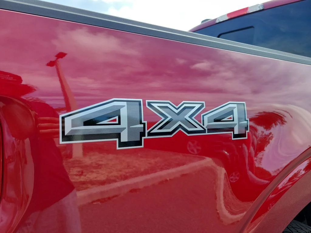 New 2026 Ruby Red Metallic Tinted Clearcoat Ford XLT image 7
