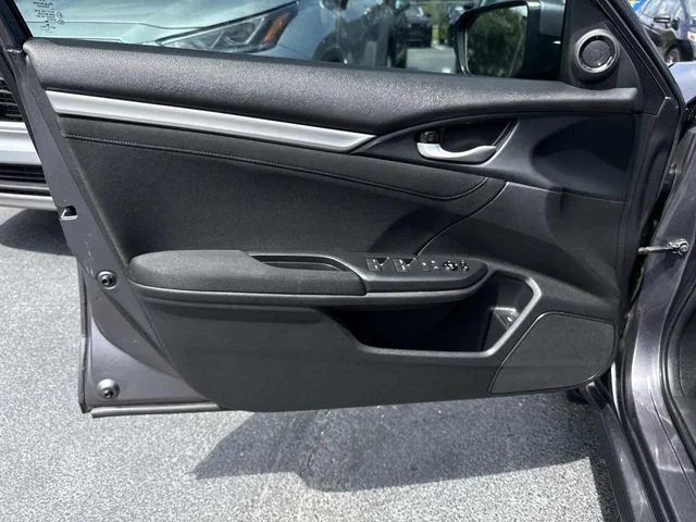 Used 2017  Honda EX-T image 22