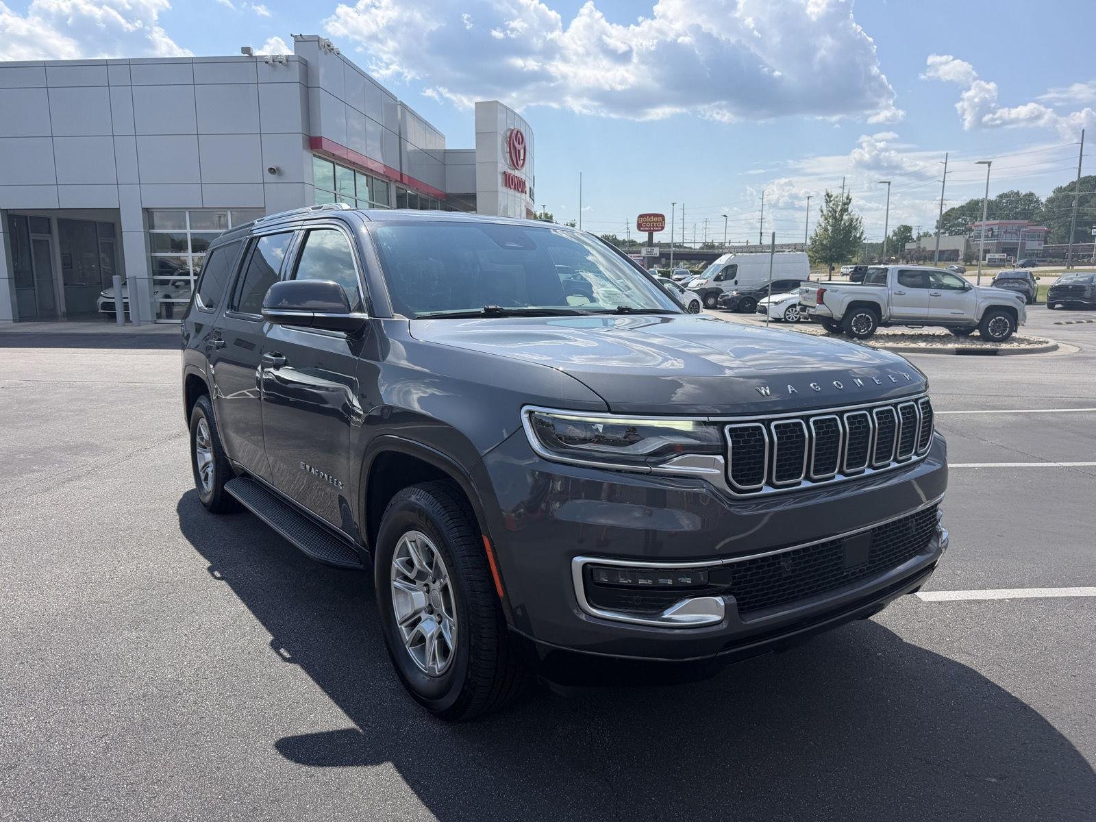 Used 2022 Baltic Gray Metallic Clearcoat Jeep Series I image 3