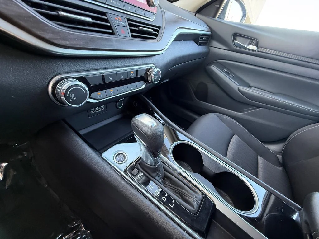 Used 2024 Gray Nissan 2.5 SV image 22