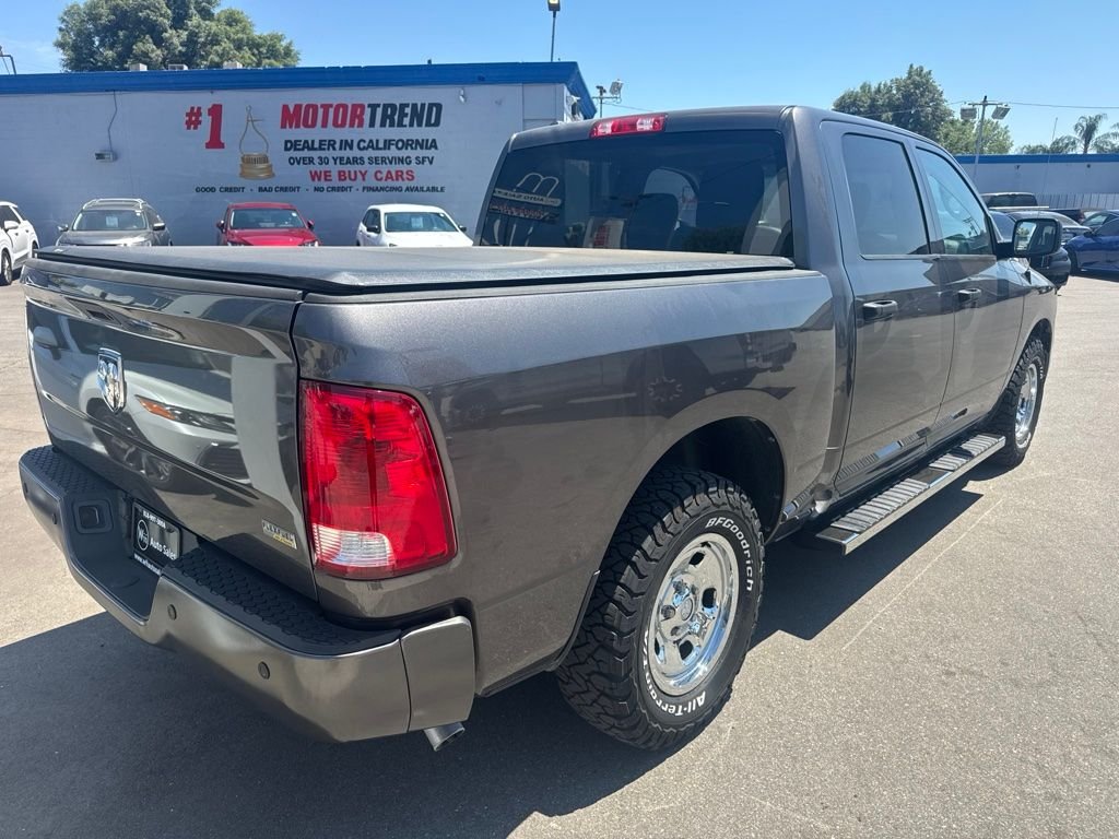 Used 2015 Gray Ram Express image 2