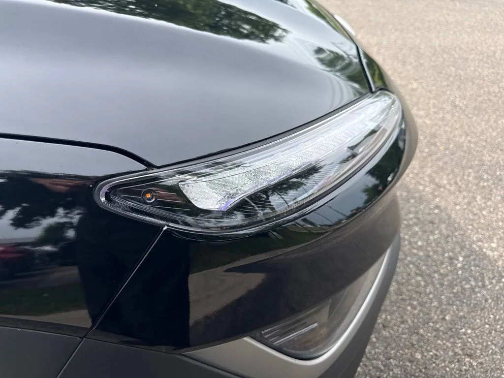 Used 2023 Abyss Black Hyundai SEL image 4