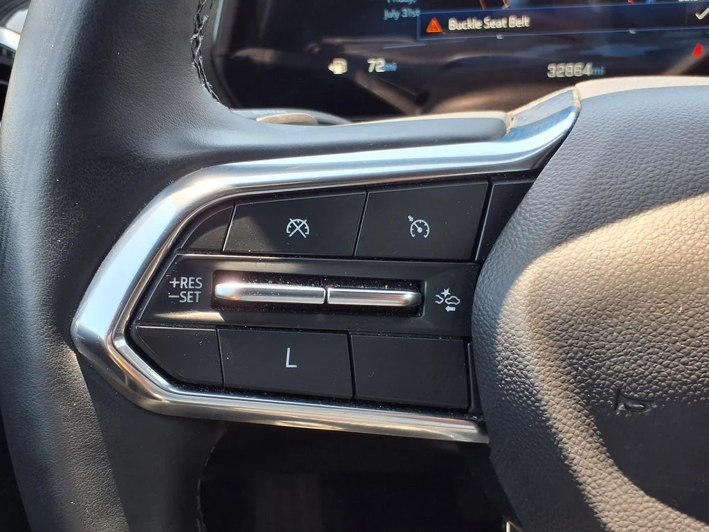 Used 2025 Gray Chevrolet LT image 26