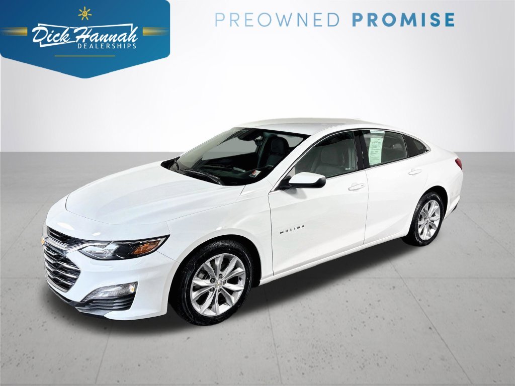 Used 2025 Summit White Chevrolet LT image 1