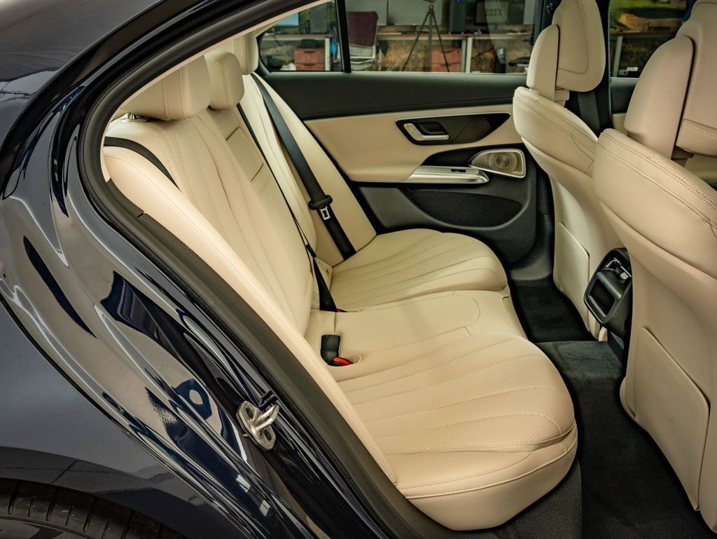 New 2026 Nautical Blue Metallic Mercedes-Benz E 350 image 43