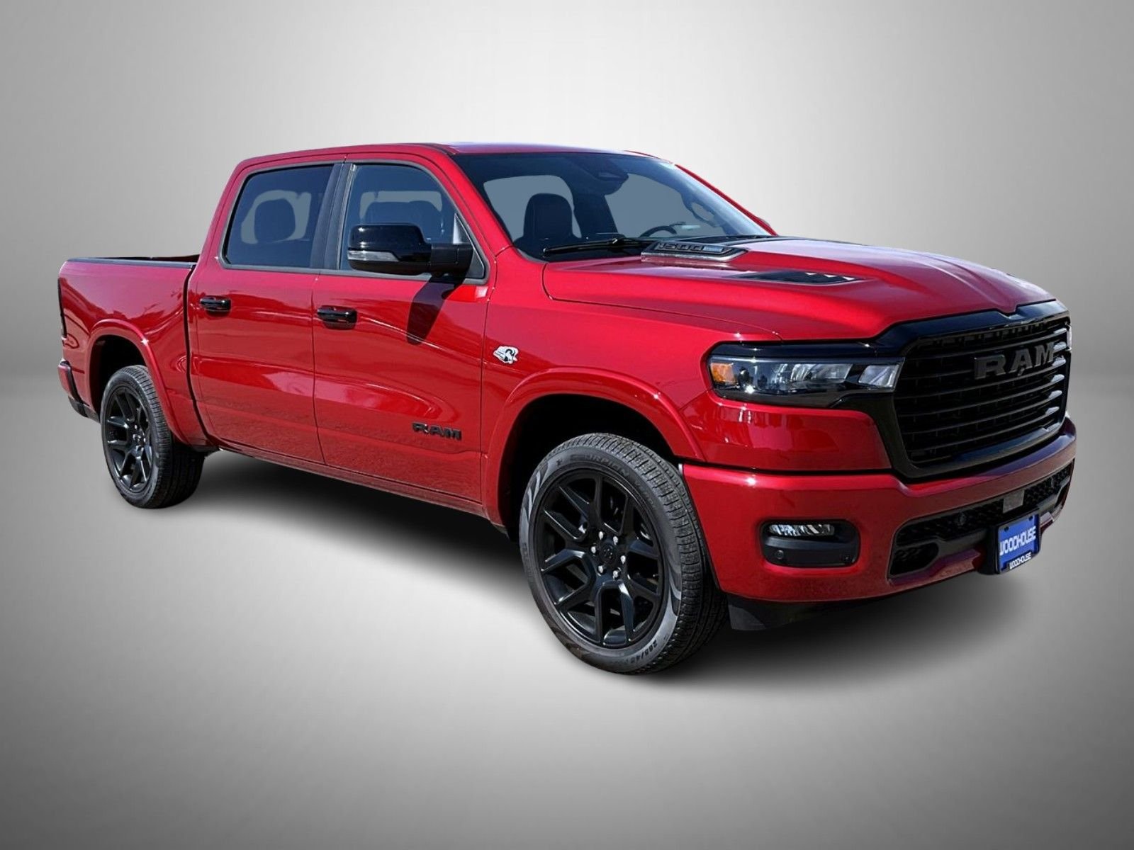 New 2026 Molten Red Pearl-Coat Exterior Paint RAM Laramie image 3