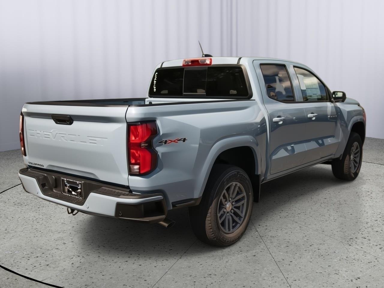 2026 Chevrolet Colorado LT - Photo 8