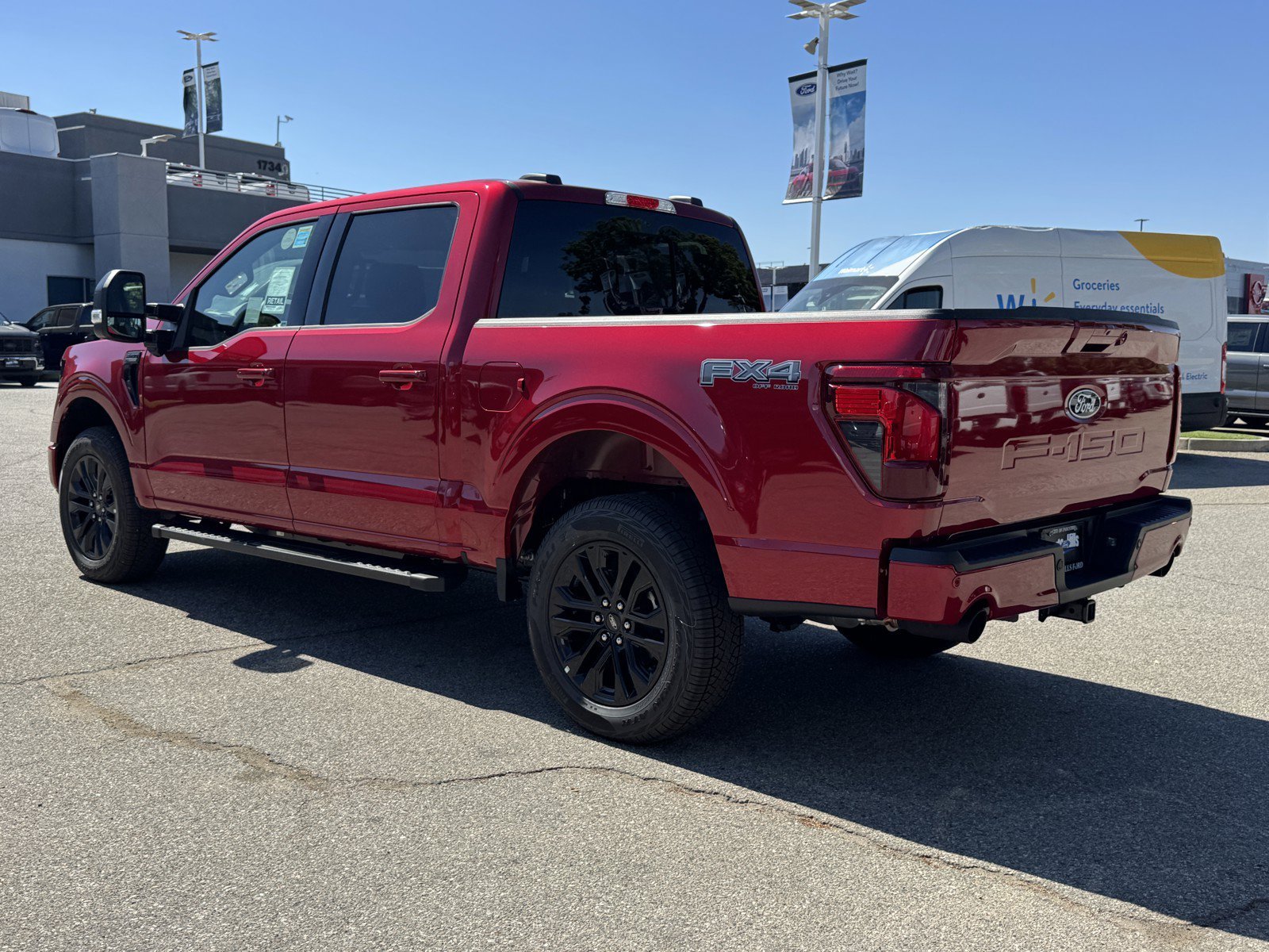 New 2025 Rapid Red Metallic Tinted Clearcoat Ford XLT image 5