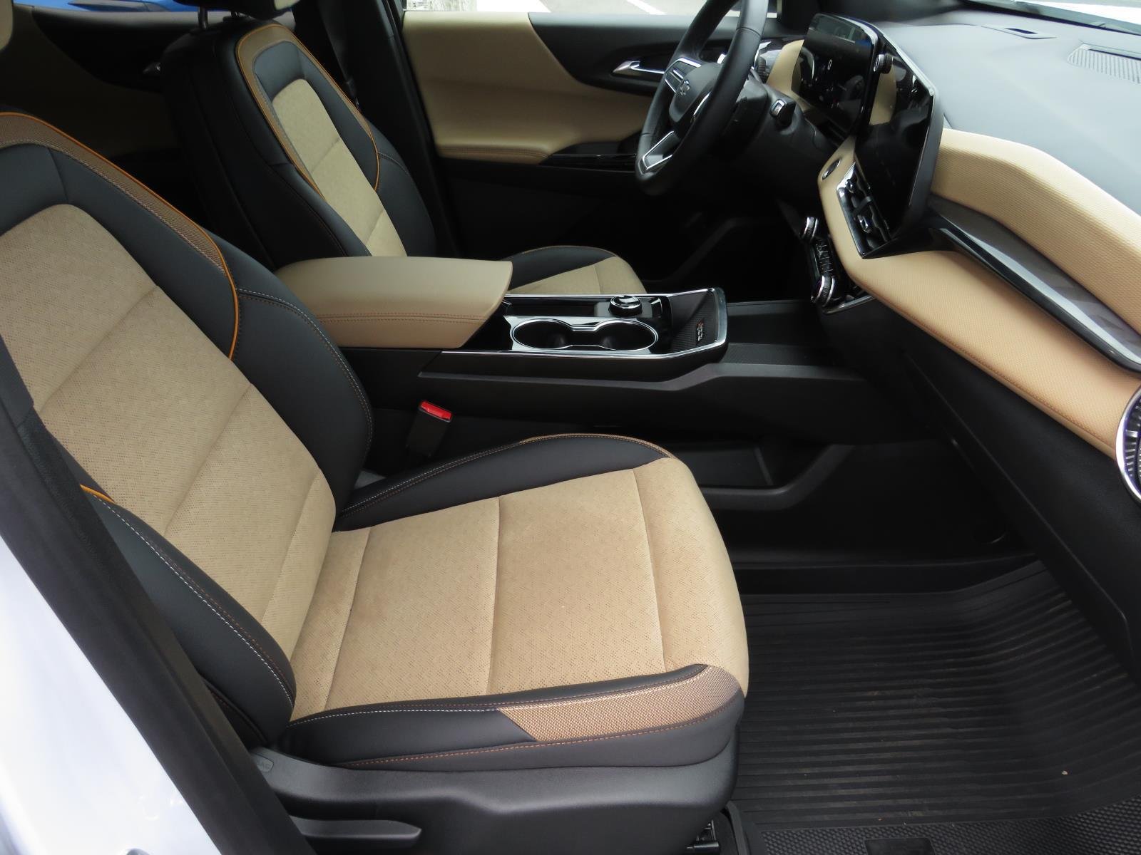 Used 2026 Polar White Chevrolet ACTIV image 29