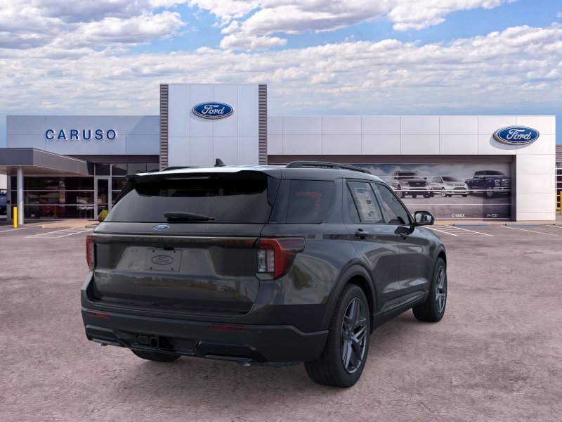 New 2026 Agate Black Metallic Ford ST-Line image 8