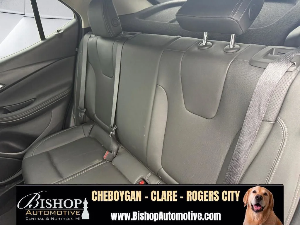 Pre-Owned 2024 Buick Encore GX Sport Touring image 23