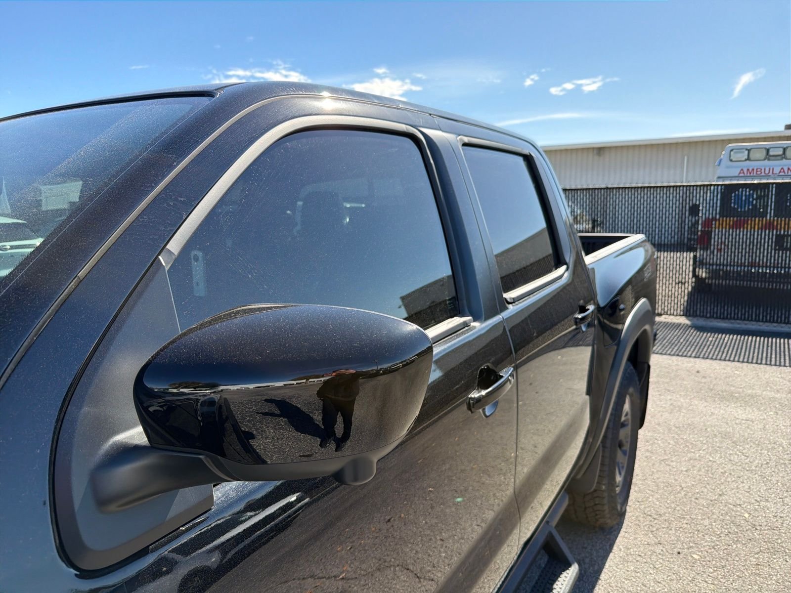 New 2026 Nissan Frontier PRO-4X 4D Crew Cab