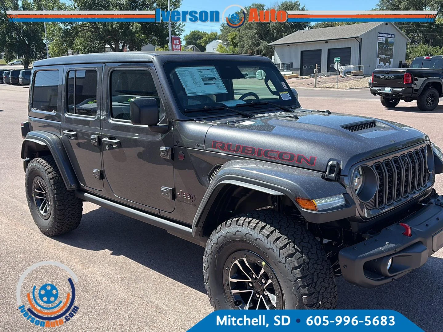 New 2027 Granite Crystal Metallic Clearcoat Jeep Rubicon X image 13