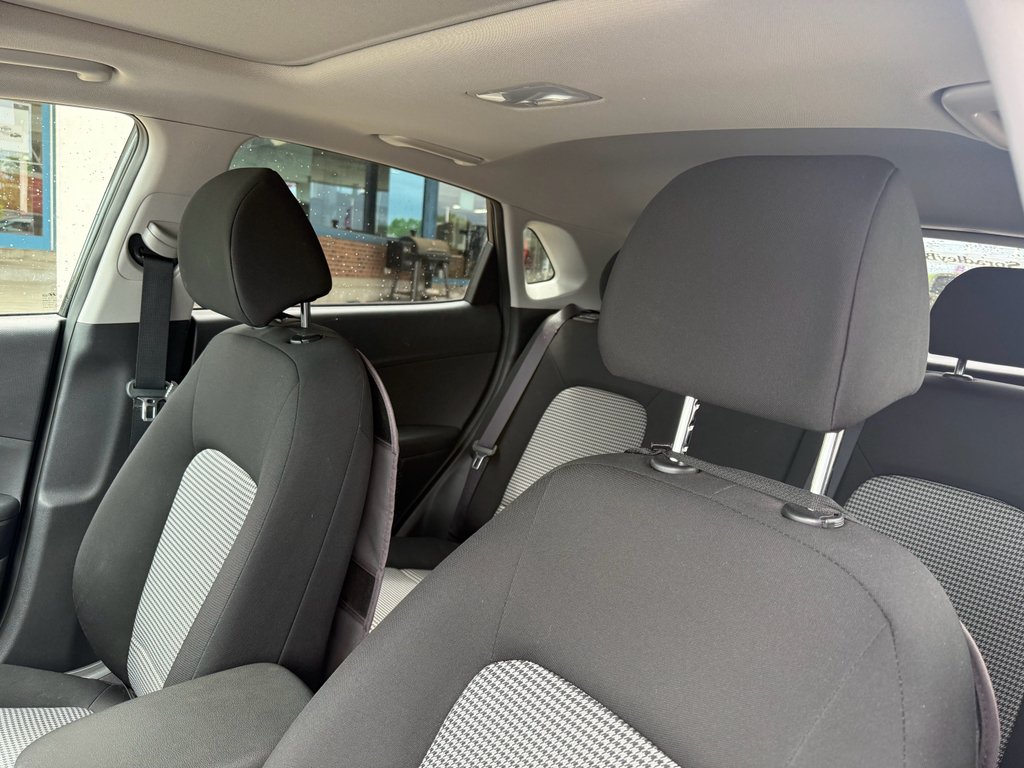 Used 2019 Ultra Black Pearl Hyundai SEL image 10