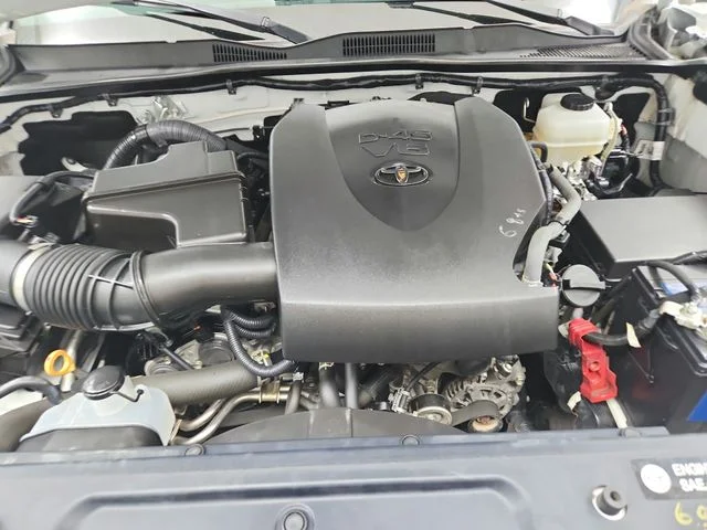 Used 2017 White Toyota TRD Off-Road image 18