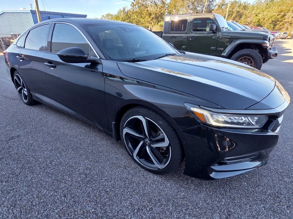 Used 2020  Honda Sport image 6