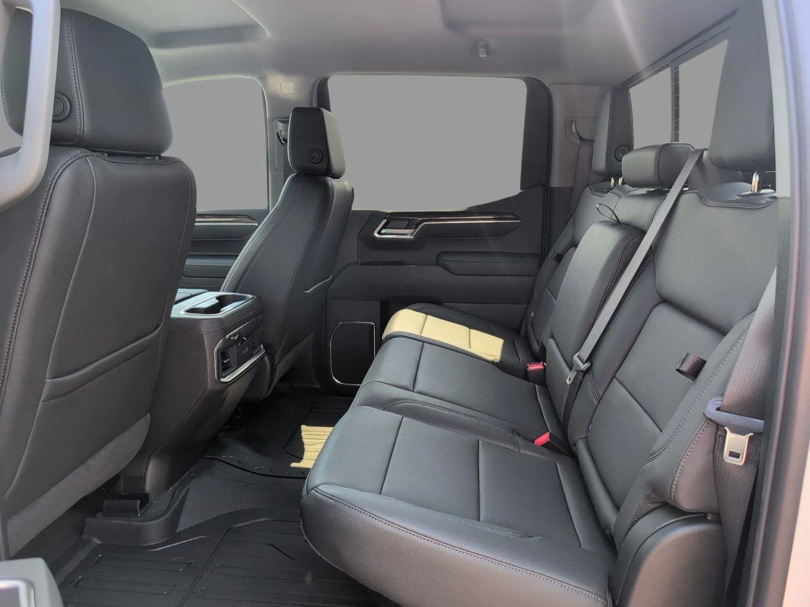New 2026 Summit White GMC Elevation image 35