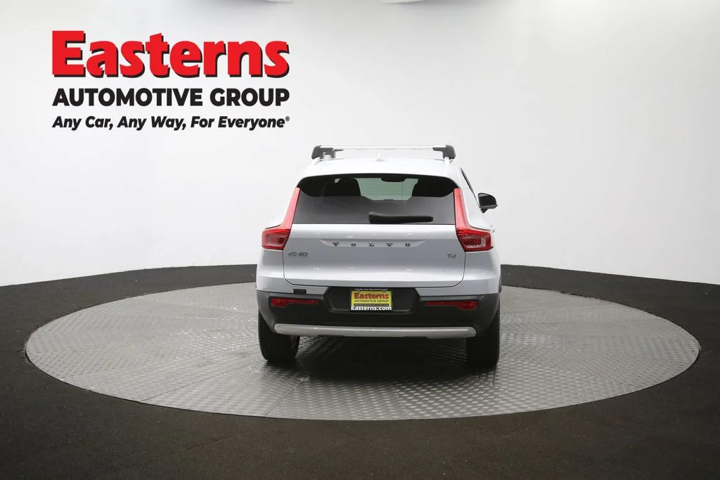 Used 2021 Gray Volvo Momentum image 35