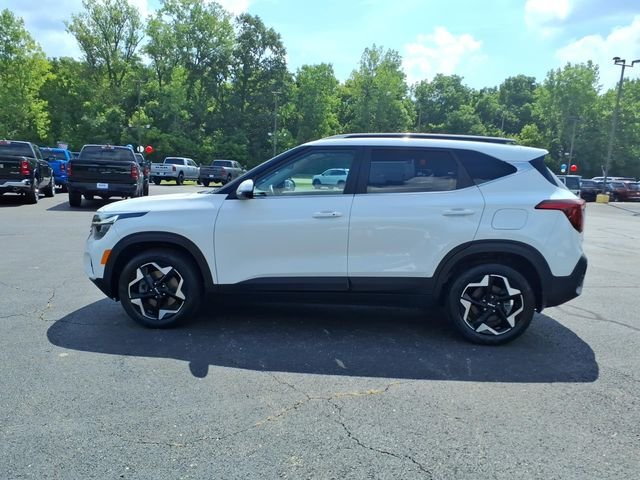 Used 2024 Snow White Pearl Kia EX image 4