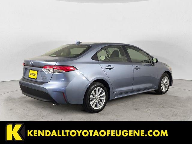 Certified Used 2025 CELESTITE GRAY ME. Toyota  image 5