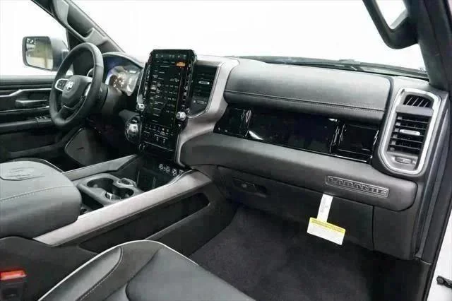 2026 RAM 1500 Laramie - Photo 32