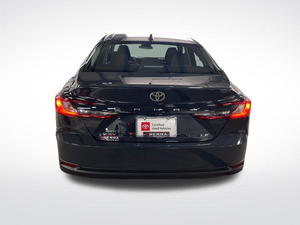 Certified Used 2025  Toyota LE image 4
