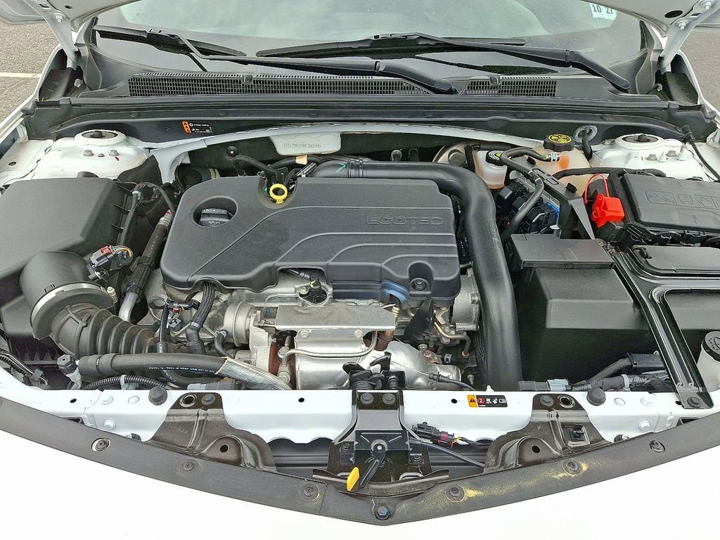 Certified Used 2022 Summit White Chevrolet LS image 28