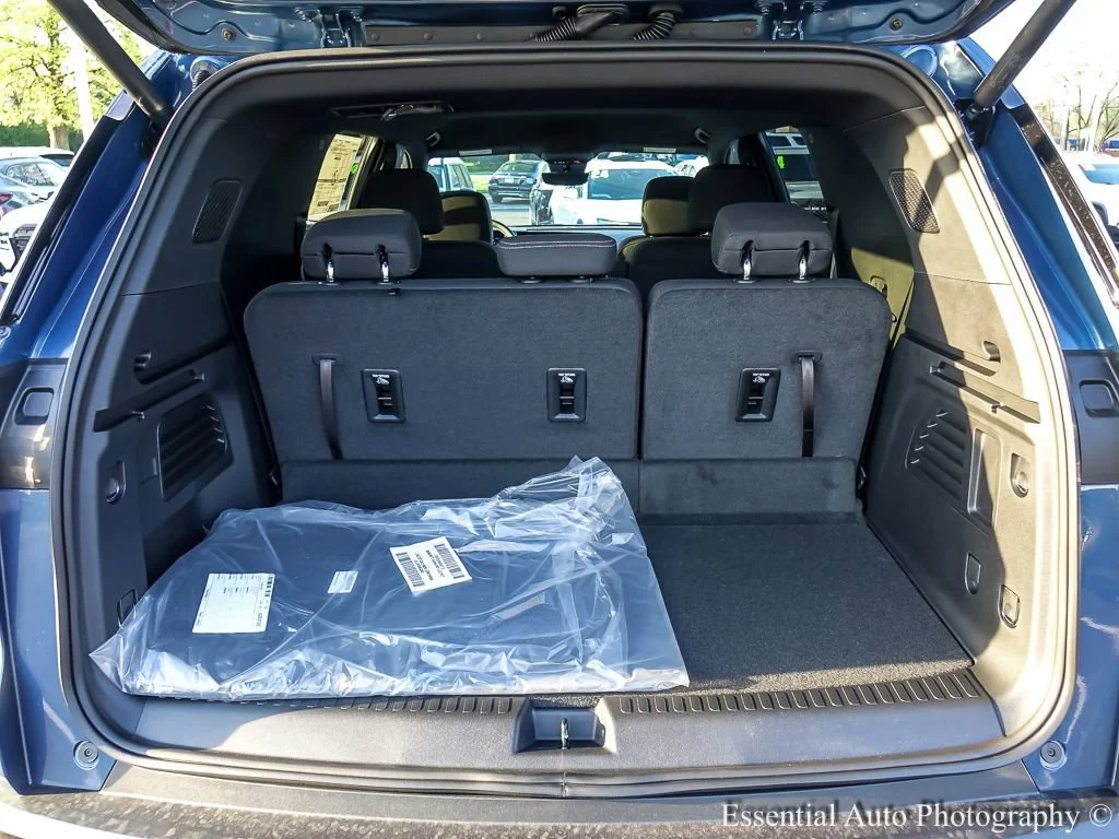 2026 Chevrolet Traverse LT - Photo 20