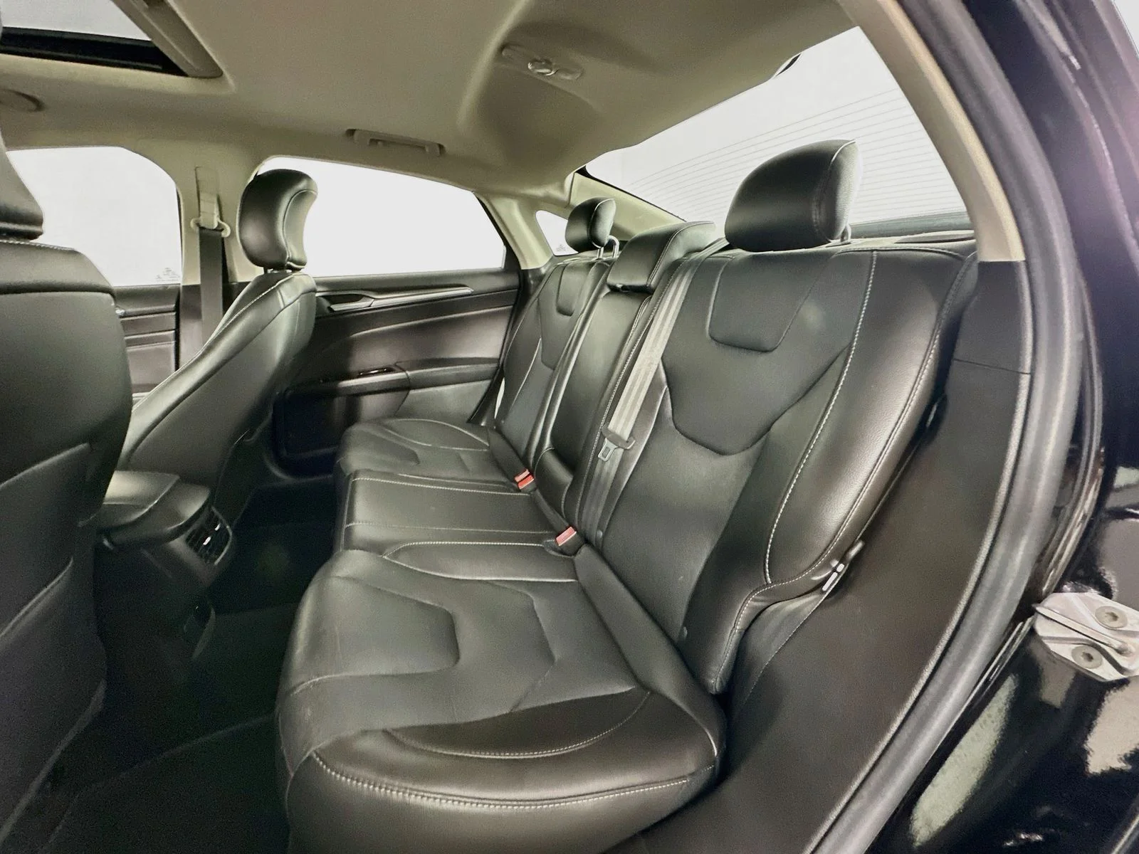 Used 2016 Shadow Black Ford Titanium image 26