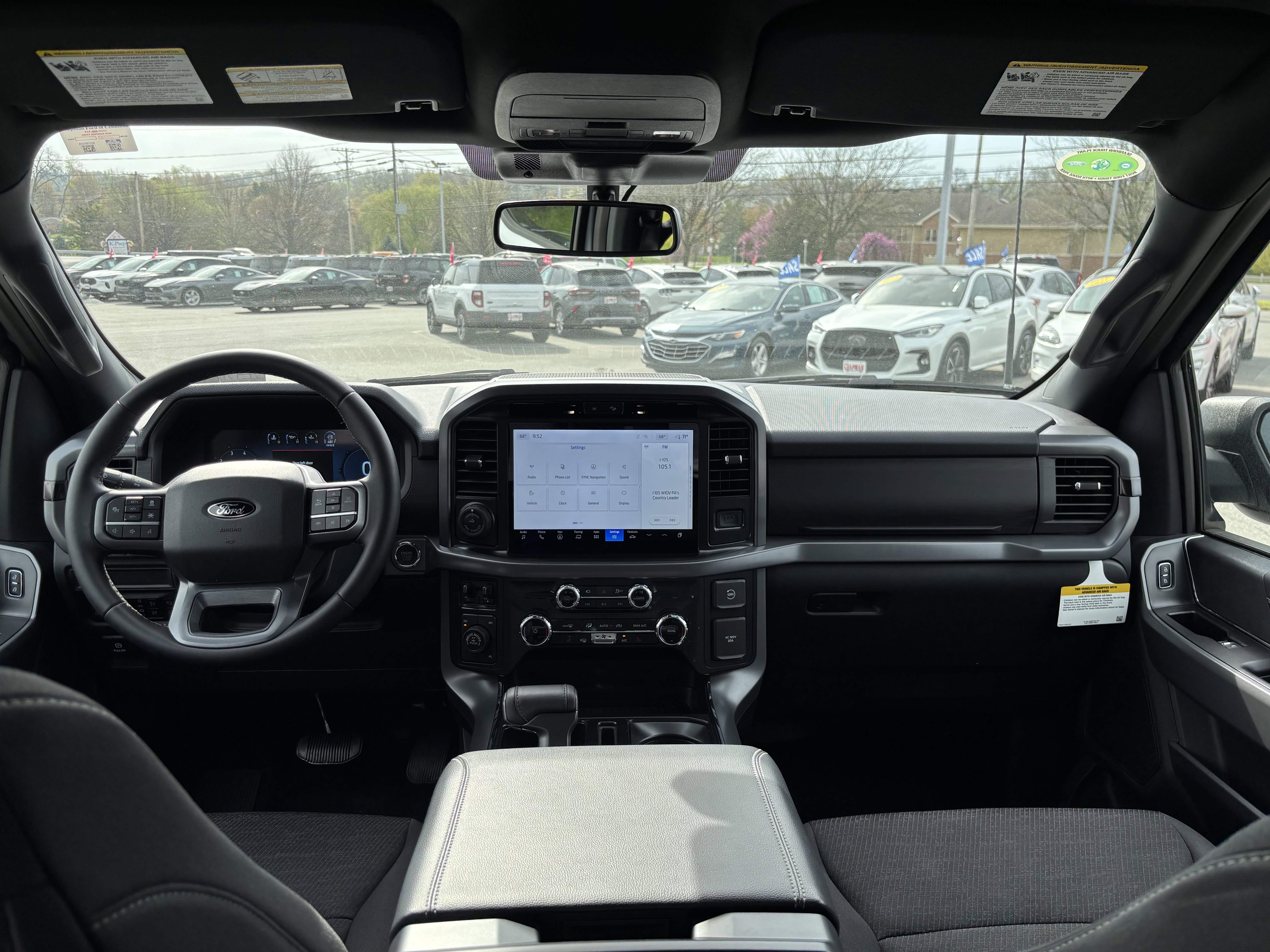 2025 Ford F-150 XLT - Photo 10