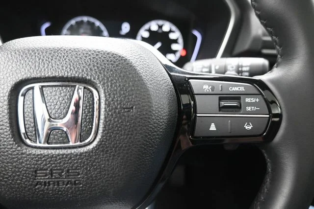 Used 2025 Gray Honda Touring image 29