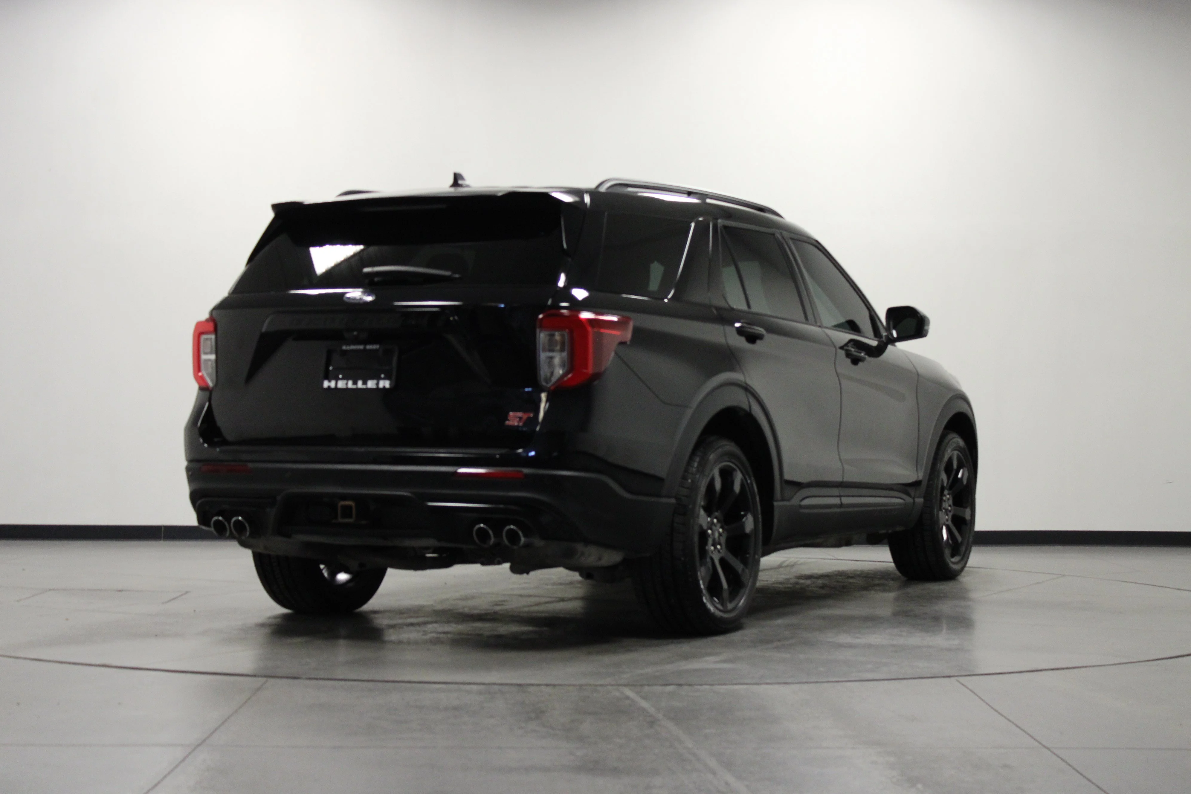 Used 2023 Black Metallic Ford ST image 4