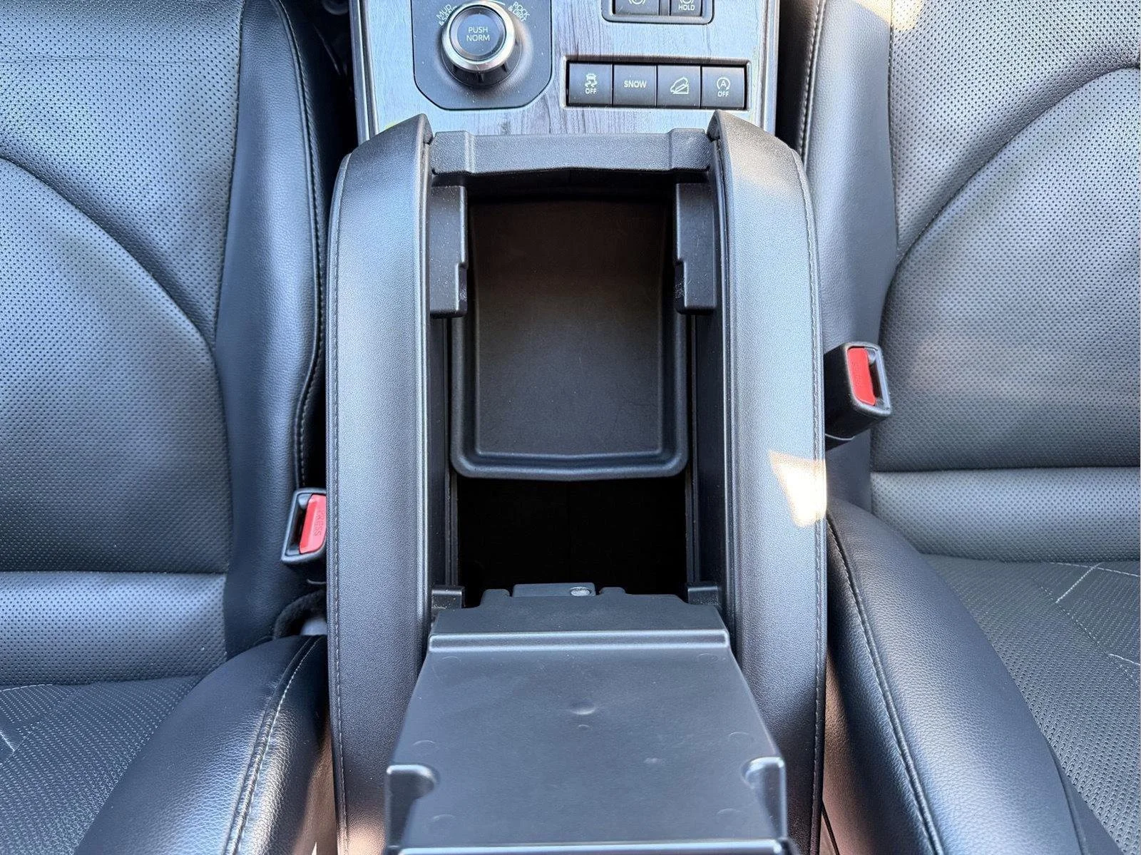 Used 2022 Celestial Silver Metallic Toyota Platinum image 18